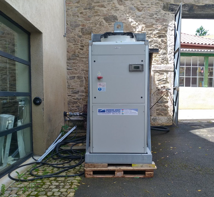 groupe-froid-maison-retraite Location d’un groupe d’eau glacée pour une maison de retraite